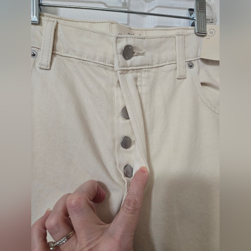 White Denim Jeans, Cropped Vintage Wide Leg, Size 12, Mid Rise, Cuffed Leg, NWT - Picture 5 of 13